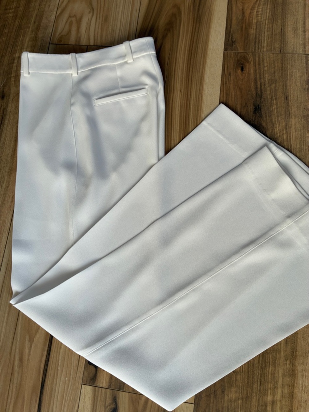 Zara White Wide-Leg Tailored Pants - FITS LIKE SIZE SMALL
